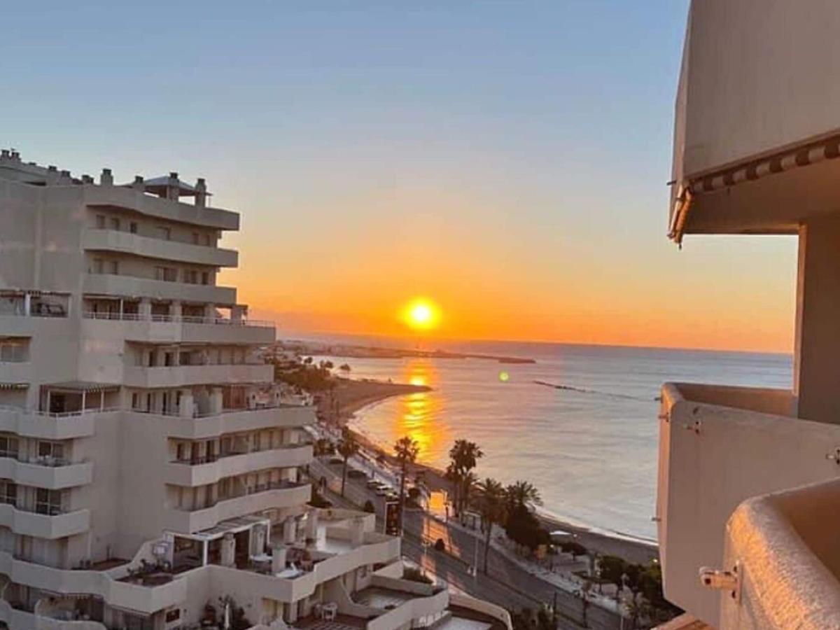 Belvilla By Oyo Estudio Benal Beach Malaga Bagian luar foto