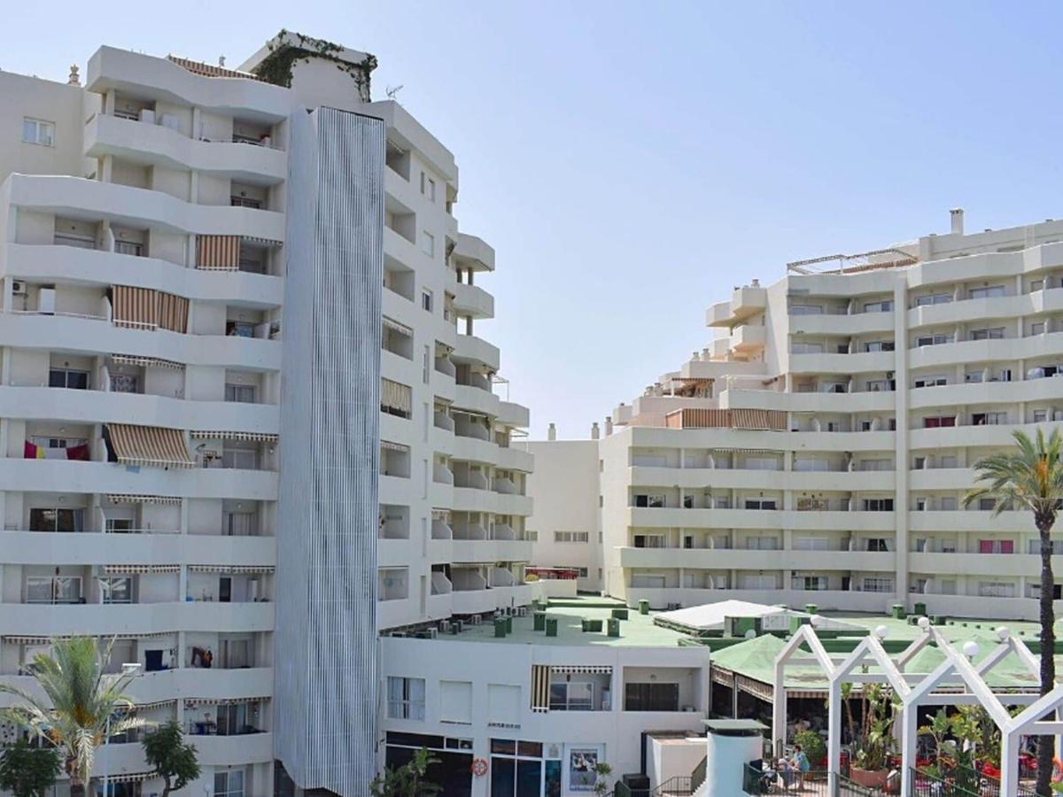 Belvilla By Oyo Estudio Benal Beach Malaga Bagian luar foto